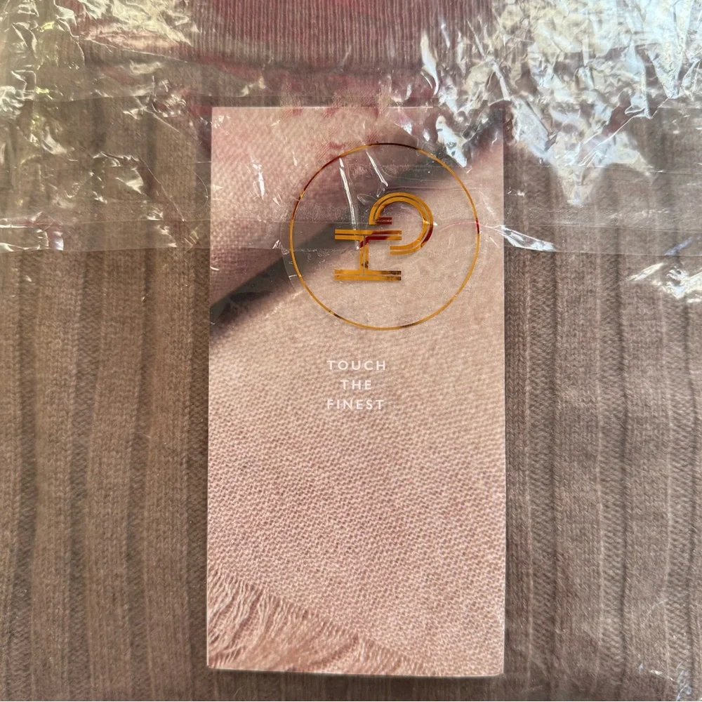 Elegant 100% Cashmere Ribbed Skirt, M, Oatmeal - Picture 10 of 10